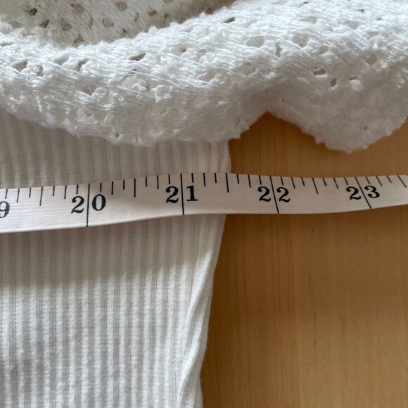 GAP Puff Sleeves Rib T-Shirt - EUC - Picture 7 of 8